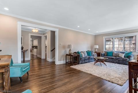87 Pine St, Millburn, NJ 07041 photo 4