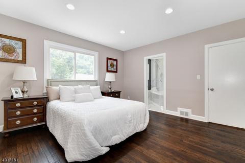 435 Berkeley Ave, Orange, NJ 07050 photo 10