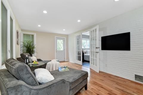 435 Berkeley Ave, Orange, NJ 07050 photo 12