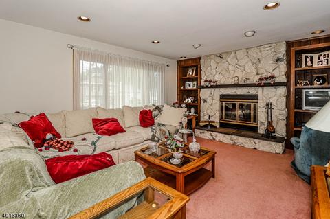 23 Malvern Dr, Clark, NJ 07066 photo 8