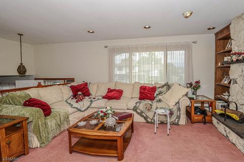 23 Malvern Dr, Clark, NJ 07066 photo 15