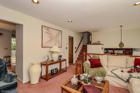 23 Malvern Dr, Clark, NJ 07066 photo 17