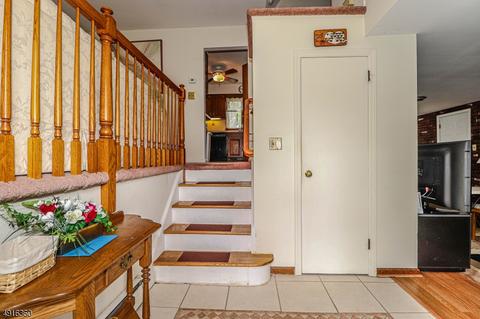 23 Malvern Dr, Clark, NJ 07066 photo 14