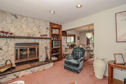 23 Malvern Dr, Clark, NJ 07066 photo 16