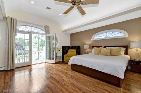 173 Arundel Rd, Paramus, NJ 07652 photo 18