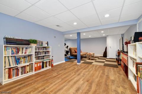 173 Arundel Rd, Paramus, NJ 07652 photo 21