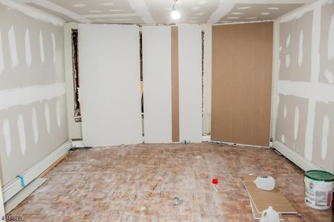 642 W Front St, Plainfield, NJ 07063 photo 8