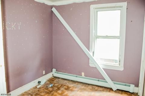 642 W Front St, Plainfield, NJ 07063 photo 9