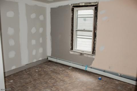 642 W Front St, Plainfield, NJ 07063 photo 11