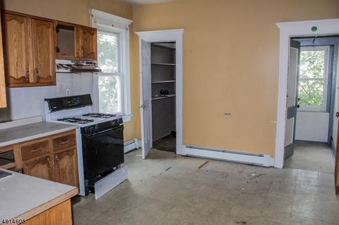 642 W Front St, Plainfield, NJ 07063 photo 20