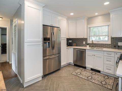 31 Woodlot Rd, Wayne, NJ 07470 photo 12