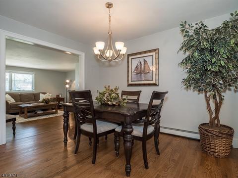 31 Woodlot Rd, Wayne, NJ 07470 photo 9