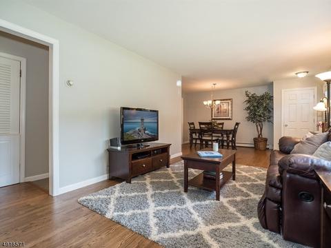 31 Woodlot Rd, Wayne, NJ 07470 photo 7