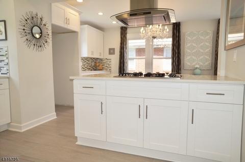 141 E 2nd Ave, Roselle, NJ 07203 photo 6