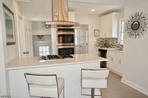 141 E 2nd Ave, Roselle, NJ 07203 photo 8
