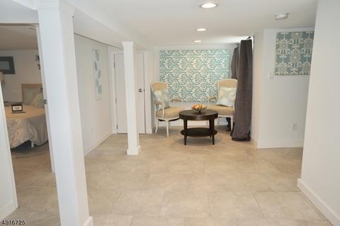 141 E 2nd Ave, Roselle, NJ 07203 photo 18