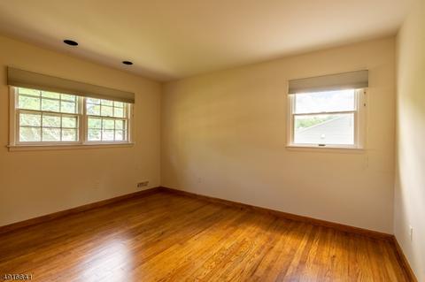 30 Marlton Dr, Wayne, NJ 07470 photo 10