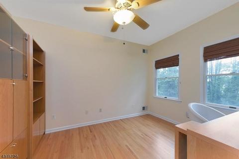 22 E Logan Rd, Randolph, NJ 07869 photo 9