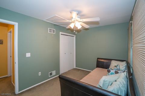 47 School St, Clark, NJ 07066 photo 18