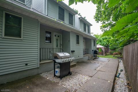 47 School St, Clark, NJ 07066 photo 1