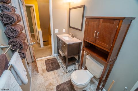47 School St, Clark, NJ 07066 photo 16