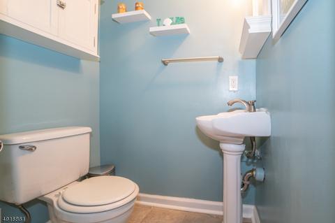 47 School St, Clark, NJ 07066 photo 10