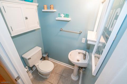 47 School St, Clark, NJ 07066 photo 9