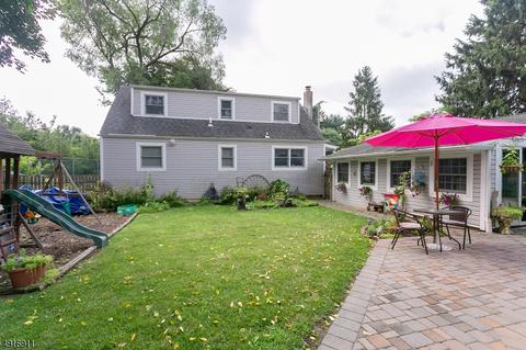 207 Christopher St, Hackettstown, NJ 07840 photo 6