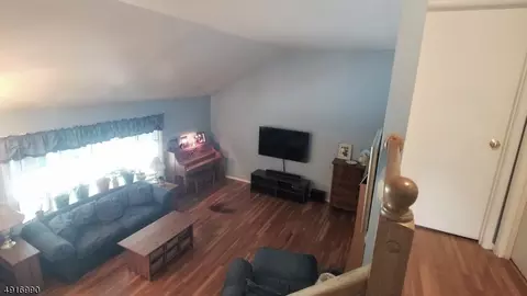 33 Sylvan Ter, Wayne, NJ 07470 photo 14