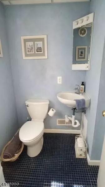 33 Sylvan Ter, Wayne, NJ 07470 photo 10