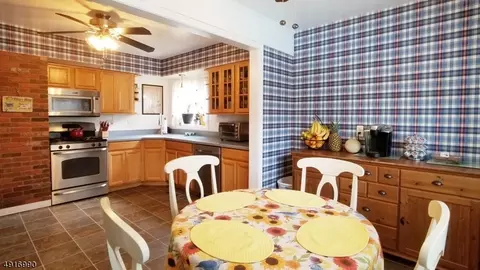 33 Sylvan Ter, Wayne, NJ 07470 photo 17