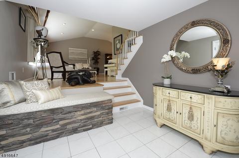 38 Eleron Pl, Wayne, NJ 07470 photo 3