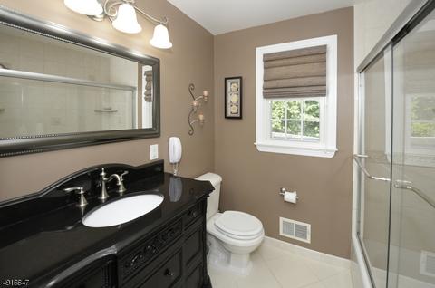 38 Eleron Pl, Wayne, NJ 07470 photo 19