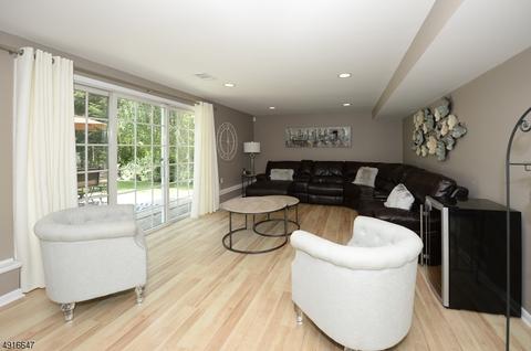 38 Eleron Pl, Wayne, NJ 07470 photo 5