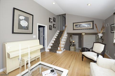 38 Eleron Pl, Wayne, NJ 07470 photo 17