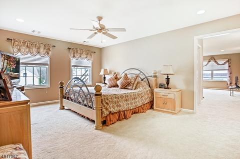 14 Apple Ln, Wayne, NJ 07470 photo 13