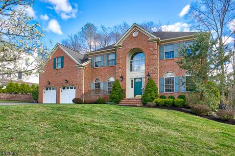 14 Apple Ln, Wayne, NJ 07470 photo 1