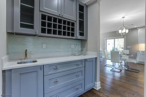 48 Warwick Cir, Springfield, NJ 07081 photo 9