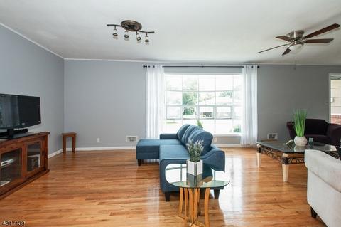 5 Ralph Rd, West Orange, NJ 07052 photo 4