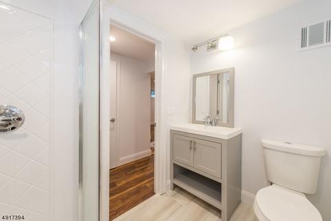 341 3rd St, Saddle Brook, NJ 07663 photo 23