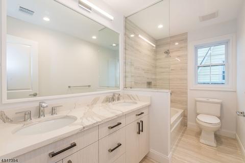 341 3rd St, Saddle Brook, NJ 07663 photo 20