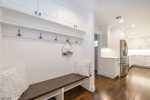 341 3rd St, Saddle Brook, NJ 07663 photo 8