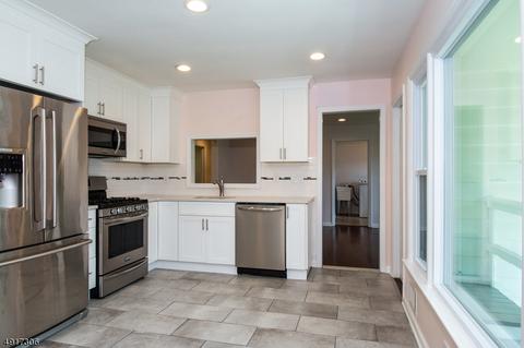 4 Shadowlawn Dr, Springfield, NJ 07081 photo 5