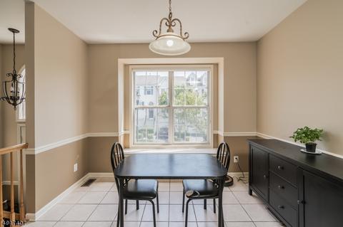 566 Coventry Dr, Nutley, NJ 07110 photo 3