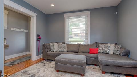 25 William St, Dover, NJ 07801 photo 3