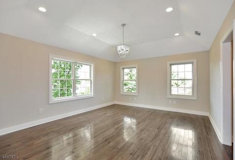 407 Hamilton Pl, Hackensack, NJ 07601 photo 13