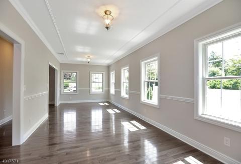 407 Hamilton Pl, Hackensack, NJ 07601 photo 5
