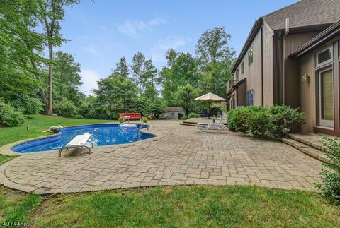 8 Champlain Ct, Randolph, NJ 07869 photo 24