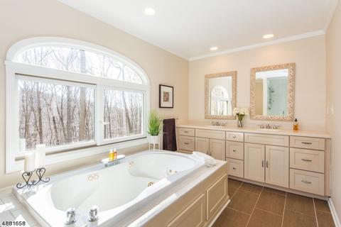 15 Summit Rd, Brookside, NJ 07926 photo 18
