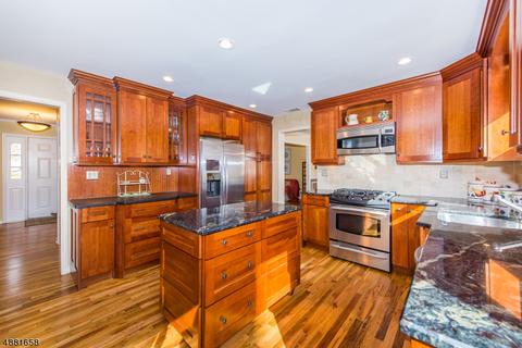 15 Summit Rd, Brookside, NJ 07926 photo 3
